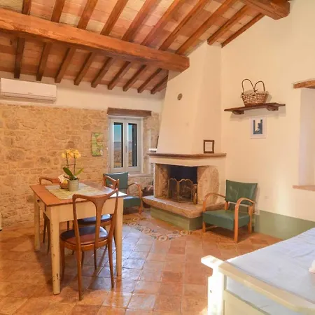 La Casina Del Vicolo Holiday home *