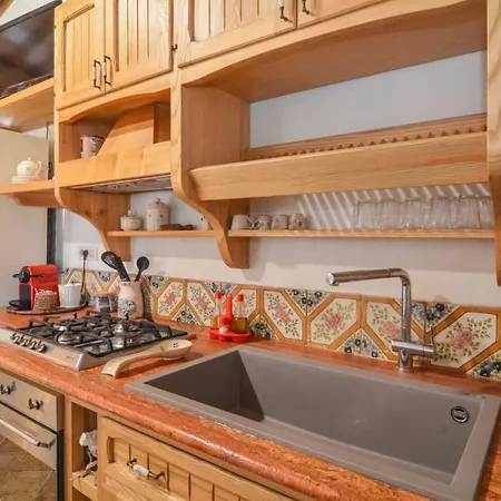 La Casina Del Vicolo Holiday home