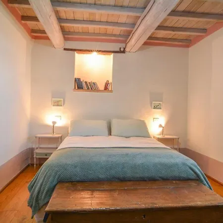 La Casina Del Vicolo Collelungo (Baschi)